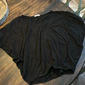 Super cute distressed pocket tee!